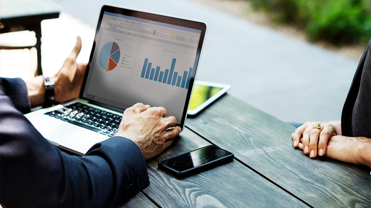 Google Analytics: cómo interpretar informes para mejorar tu web